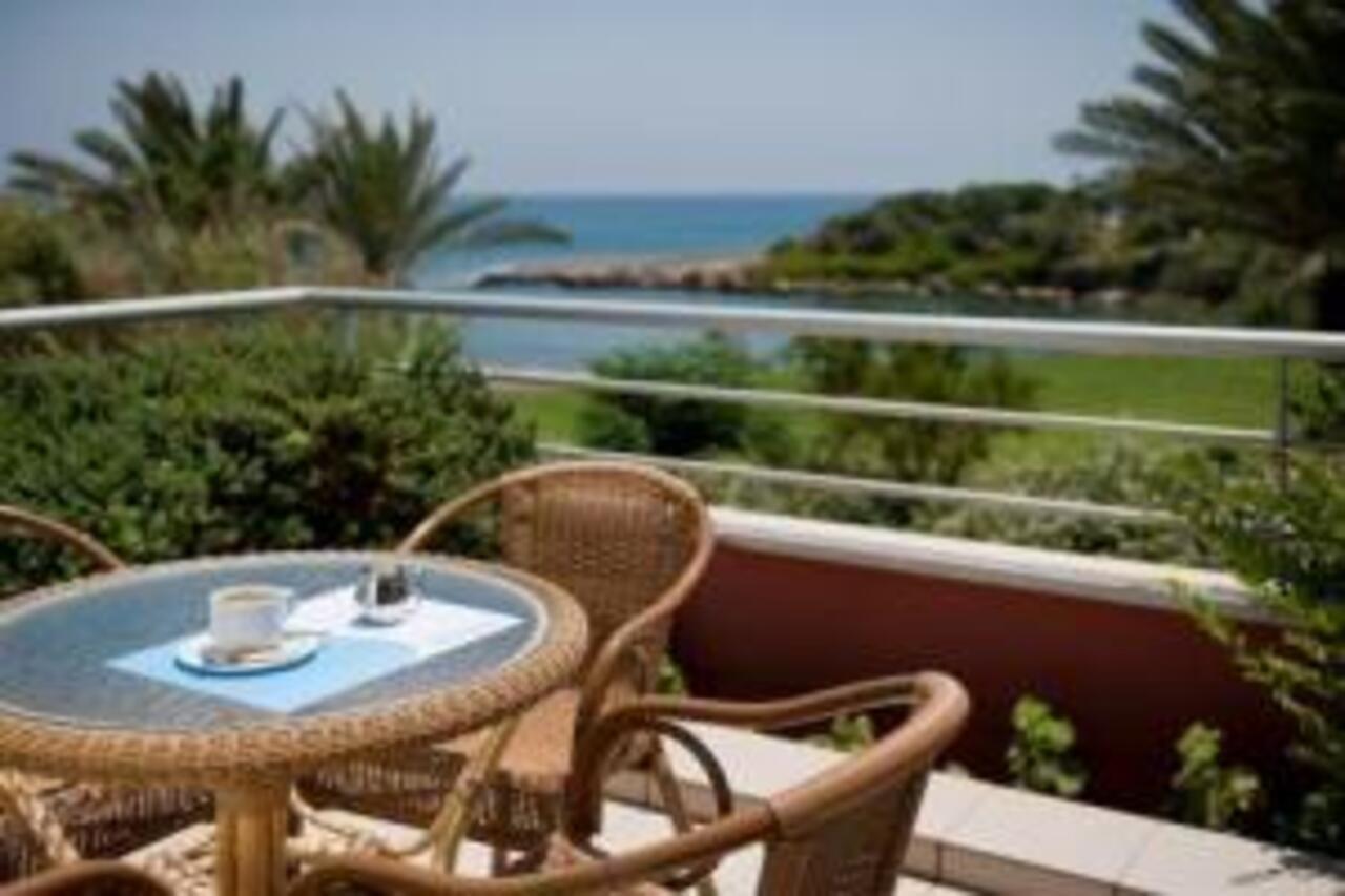 Sentido Kouzalis Beach Hotel Protaras Eksteriør billede