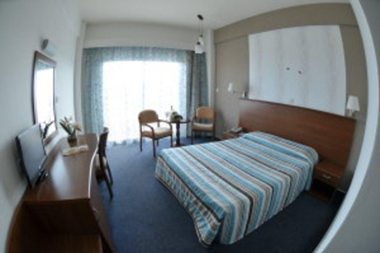 Sentido Kouzalis Beach Hotel Protaras Eksteriør billede